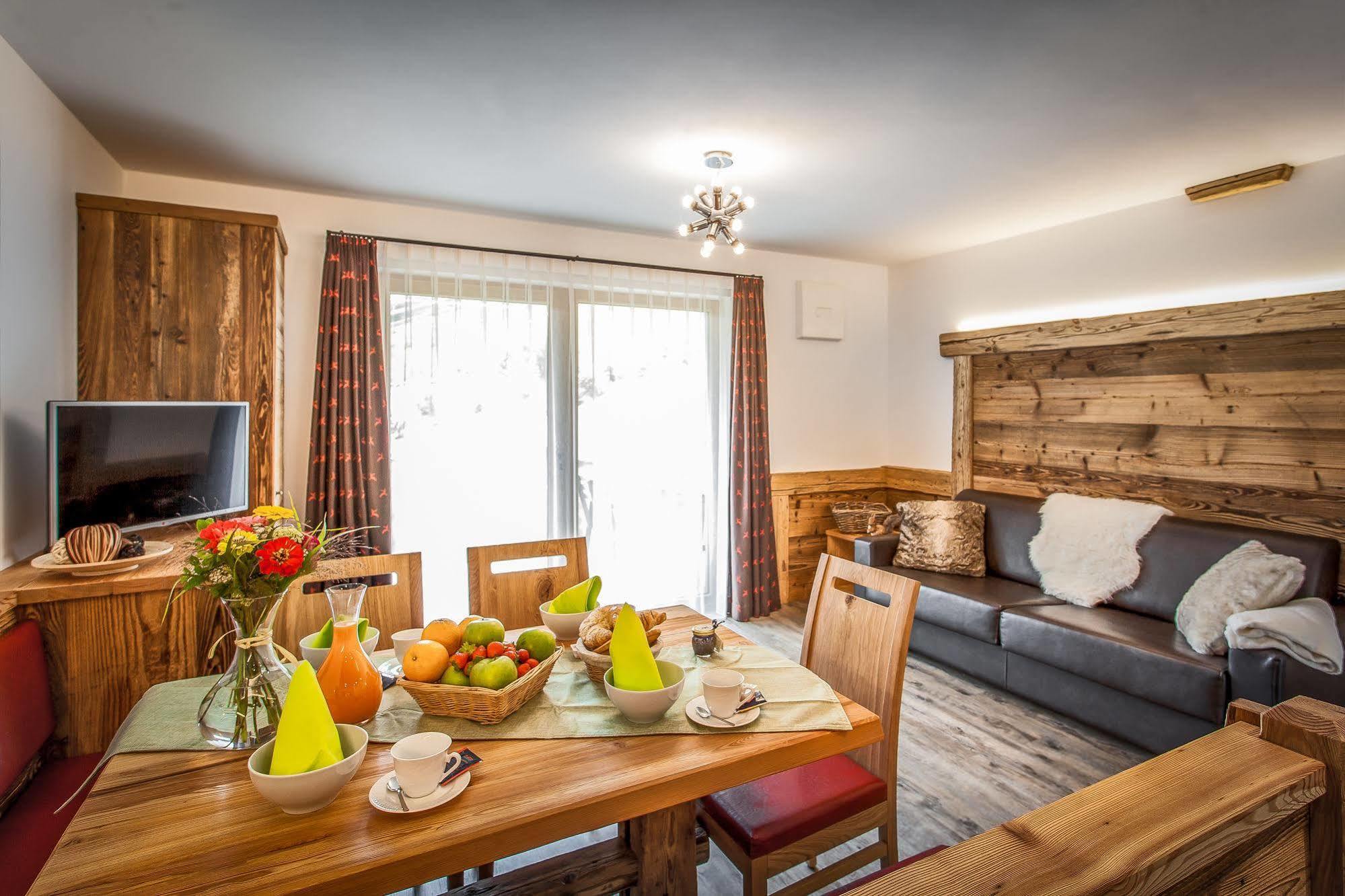 Alpine Mountain Chalet San Vigilio Di Marebbe Dış mekan fotoğraf